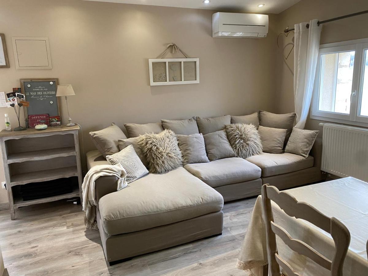 La Petite Campagne Bed & Breakfast Mane  ภายนอก รูปภาพ